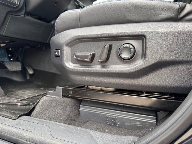 Used 2022 Toyota Tundra Platinum w/ Advanced Package AWD/4WD image 22