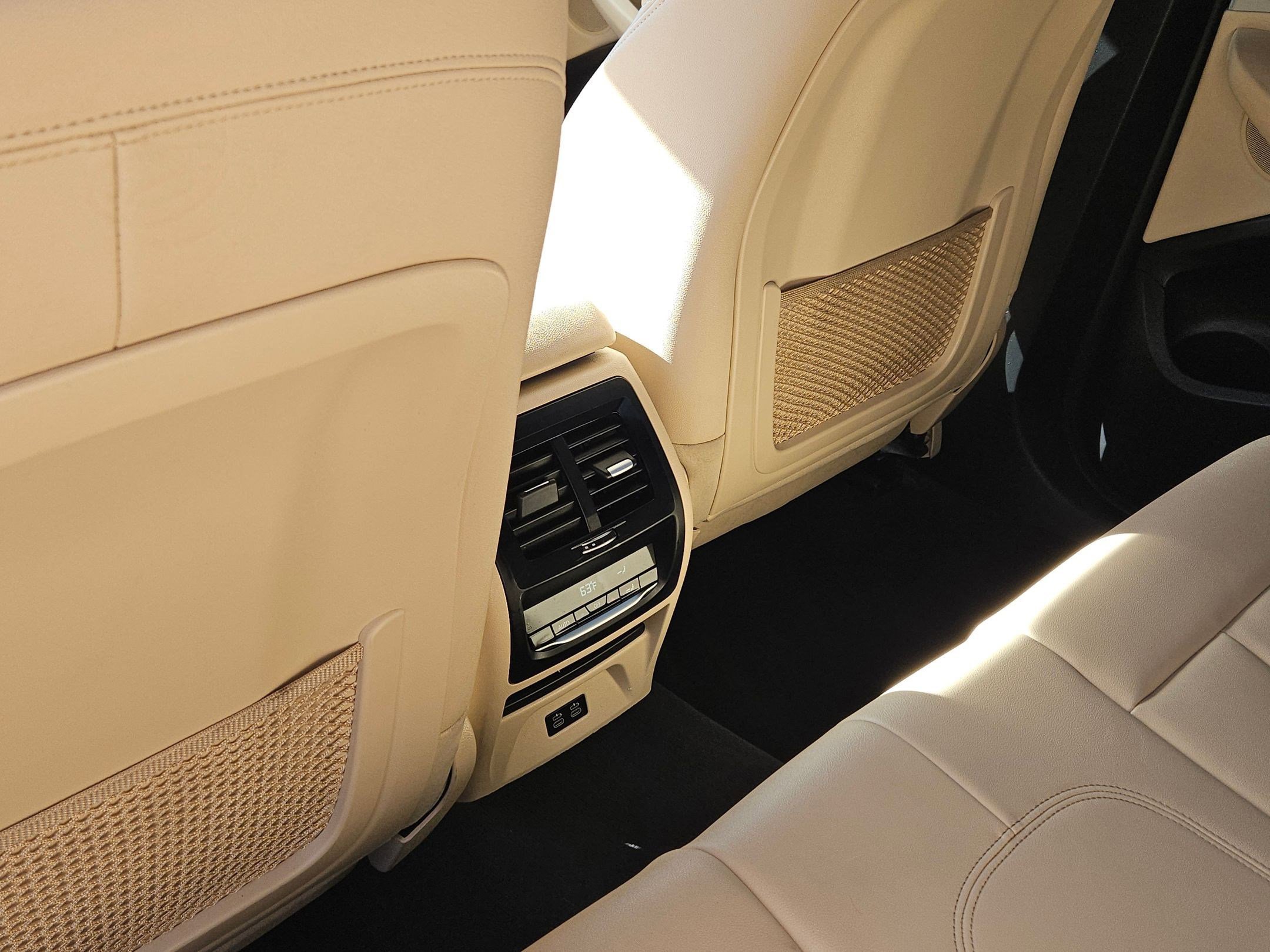 Used 2021 BMW X3 xDrive30i w/ Premium Package image 24