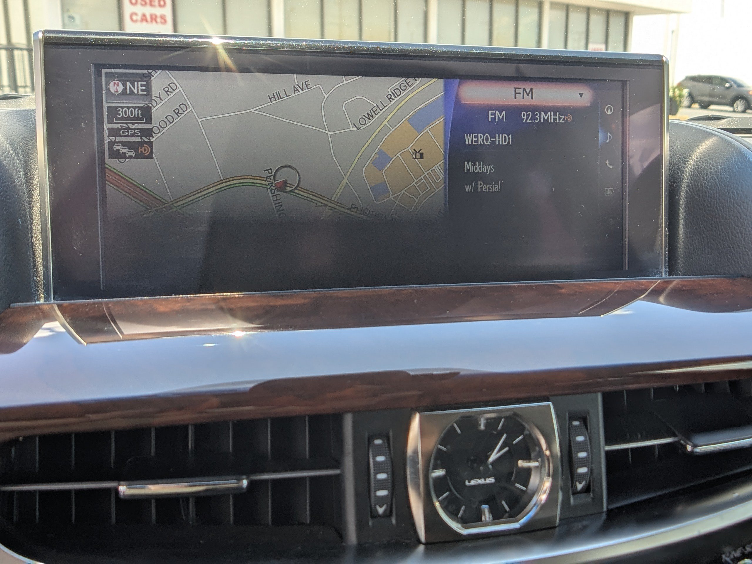 Used 2017 Lexus LX 570 4WD image 24