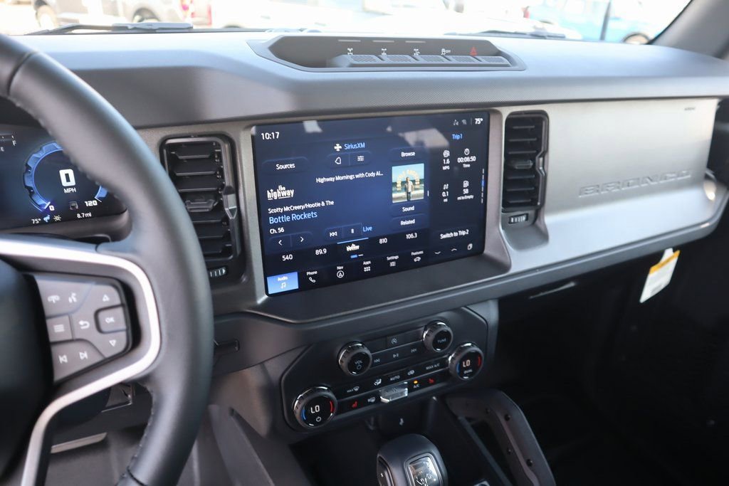 New 2025 Ford Bronco Big Bend w/ Black Diamond Package image 5