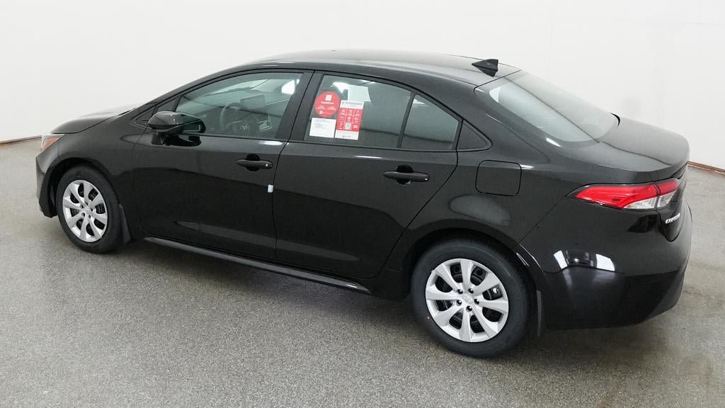New 2027 Toyota Corolla LE FWD image 4