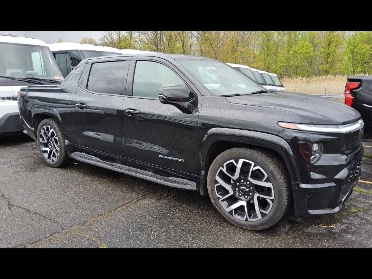 Used 2025 Chevrolet Silverado EV RST
