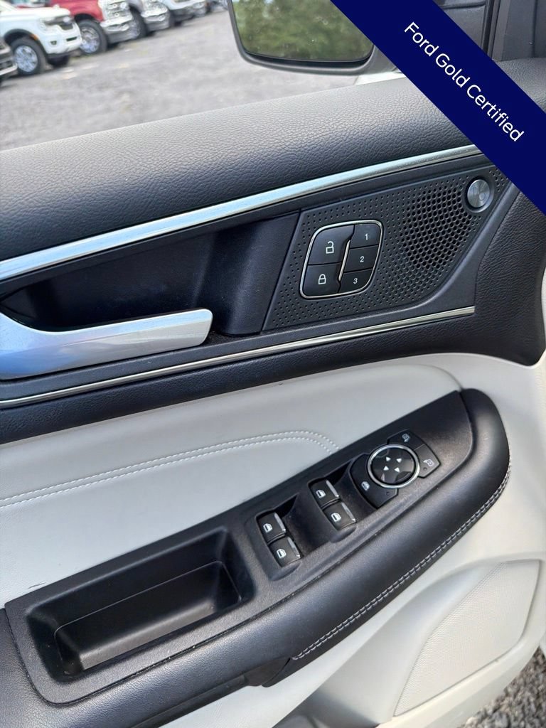 Certified 2021 Ford Edge Titanium FWD image 19