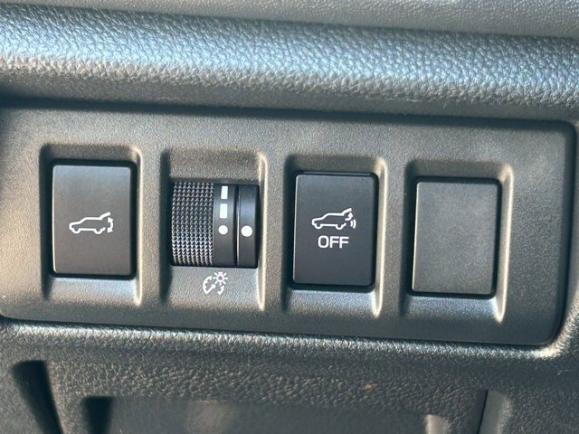 Used 2022 Subaru Outback Limited image 22