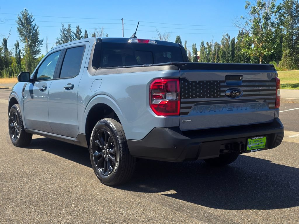 Used 2024 Ford Maverick Lariat w/ Black Appearance Package FWD image 3