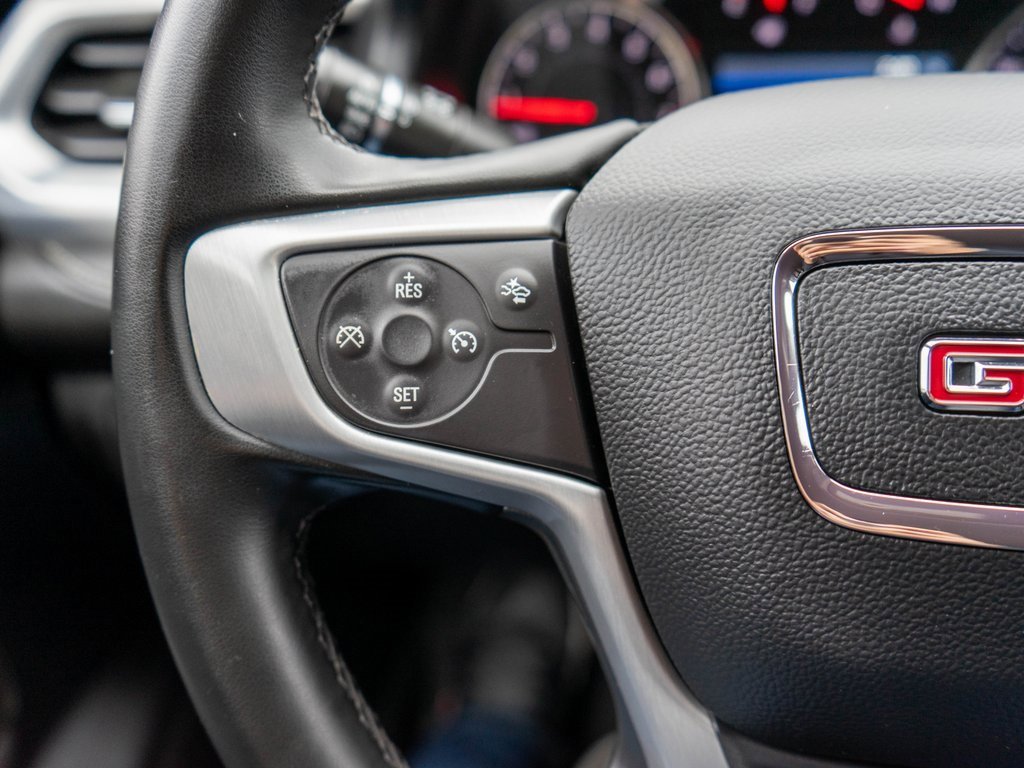 Used 2023 GMC Acadia SLT image 21