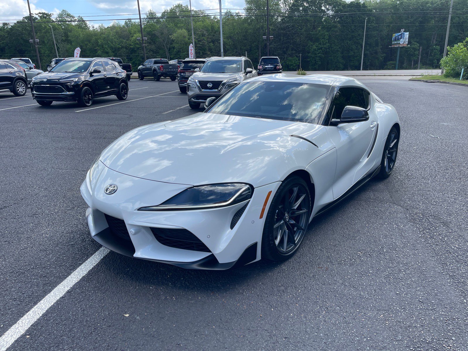 Used 2026 Toyota Supra Premium image 3