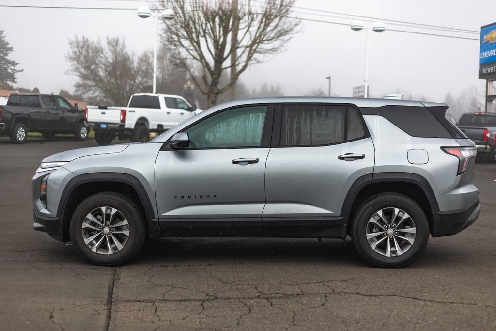 New 2026 Chevrolet Equinox LT w/ Convenience Package II image 12