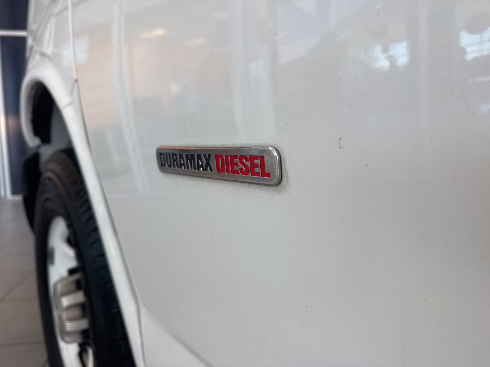 Used 2021 Chevrolet Express 2500 w/ Driver Convenience Package image 13