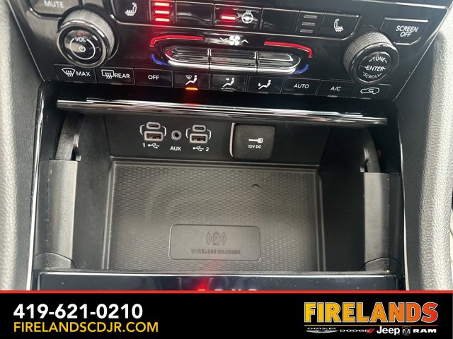 Used 2023 Jeep Grand Cherokee L Laredo w/ Luxury Tech Group I image 29