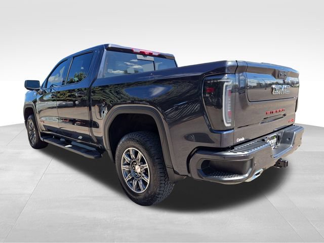 Used 2024 GMC Sierra 1500 AT4 w/ Technology Package AWD/4WD image 11