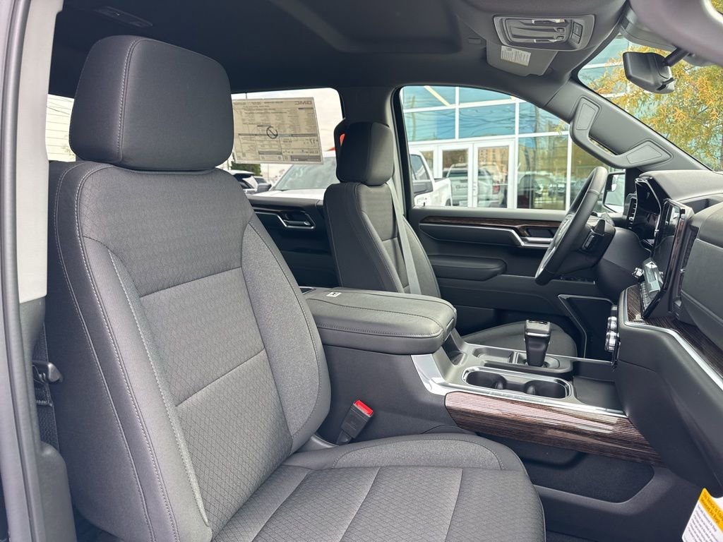 New 2026 GMC Sierra 1500 Elevation image 23