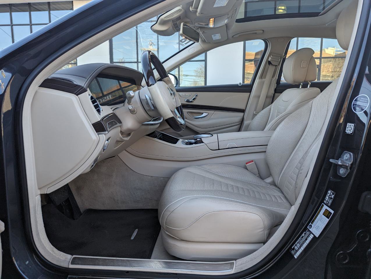 Used 2018 Mercedes-Benz S 560 4MATIC Sedan image 12