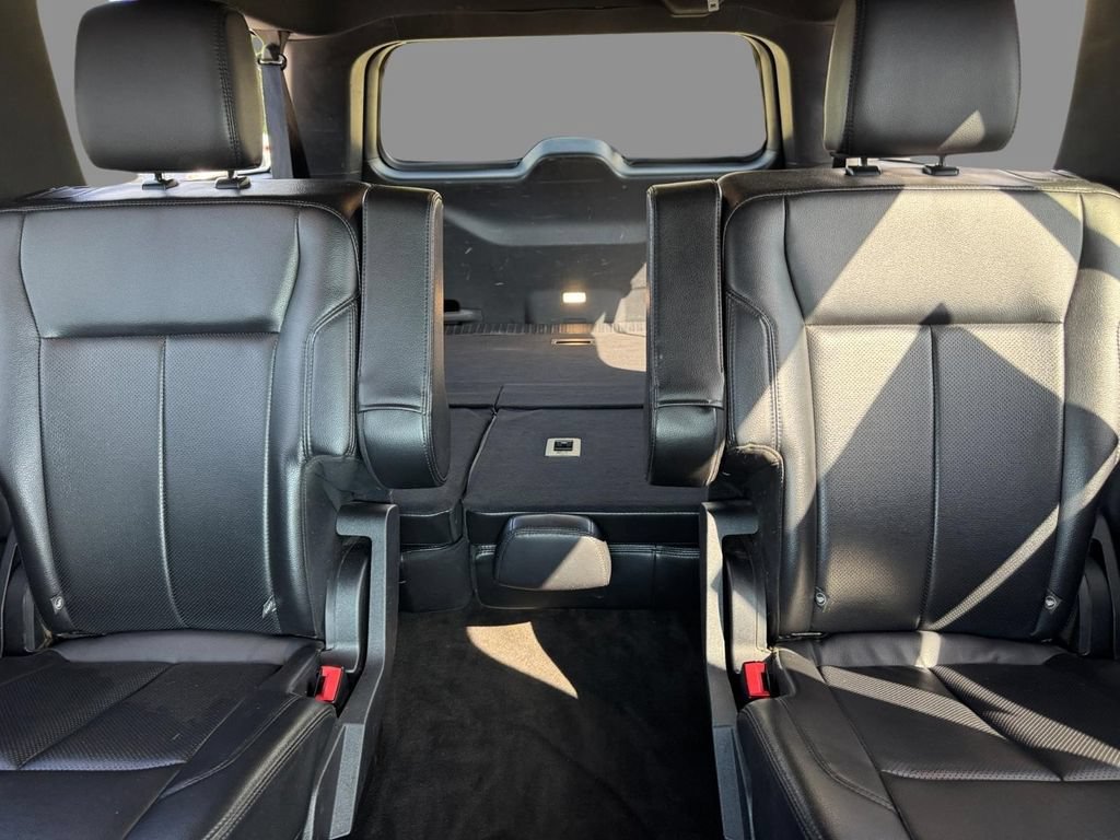 Used 2021 Ford Expedition Max XLT AWD/4WD image 17