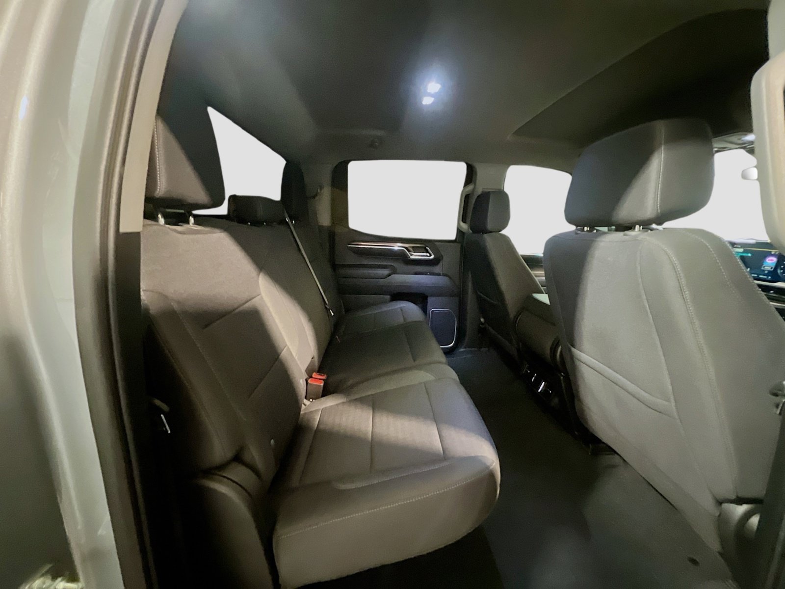 Used 2023 Chevrolet Silverado 1500 LT RWD image 18