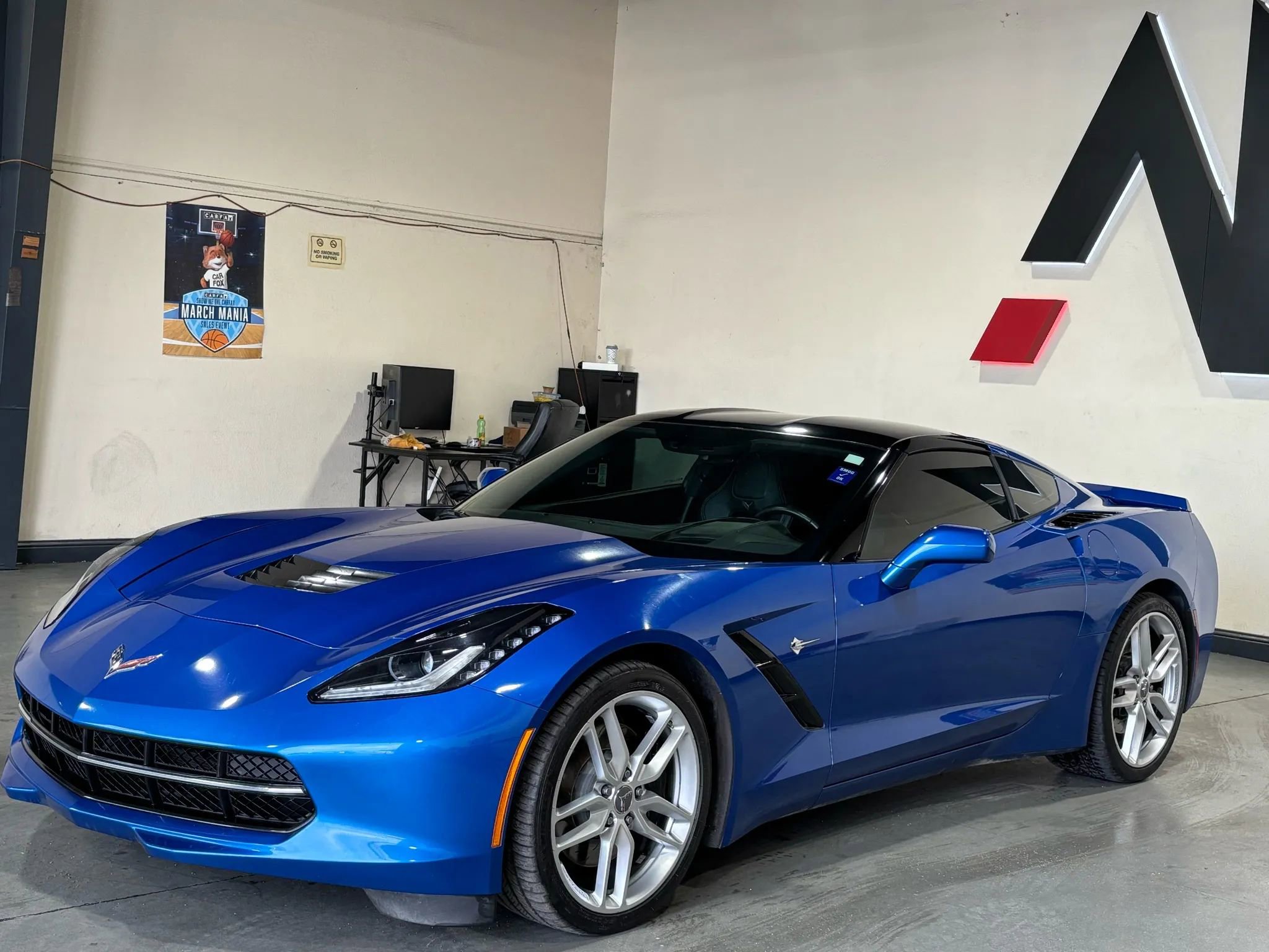 Used 2014 Chevrolet Corvette Stingray Coupe w/ 2LT Preferred Equipment Group image 1