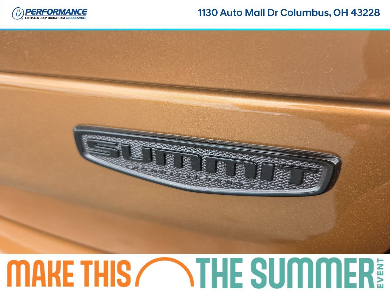 New 2026 Jeep Grand Cherokee L Summit w/ Obsidian Package AWD/4WD image 12