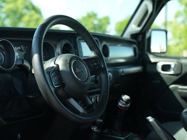 Used 2018 Jeep Wrangler Unlimited Sport S AWD/4WD image 27