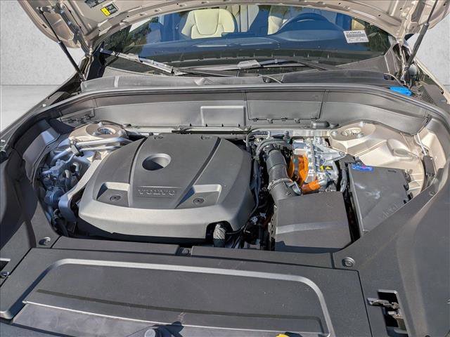 New 2026 Volvo XC90 T8 Plus w/ Protection Package Premier image 19