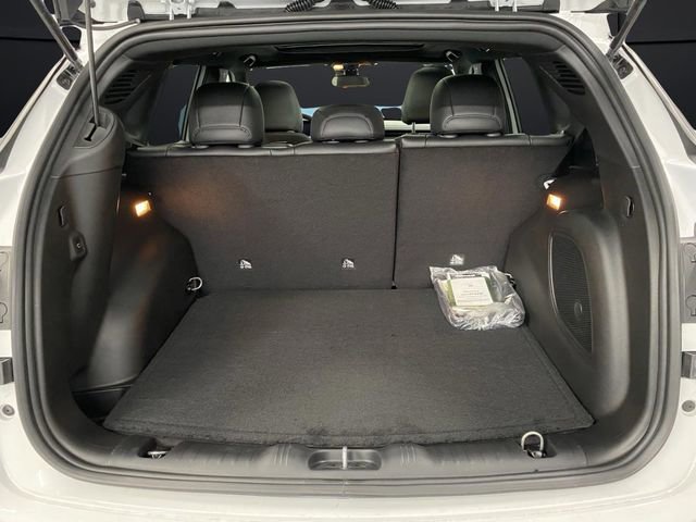 New 2025 Jeep Compass Latitude w/ Sun & Sound Group image 15