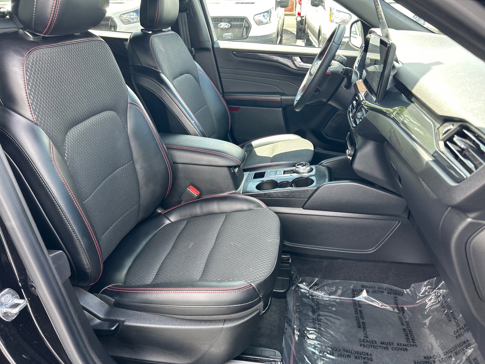 Certified 2023 Ford Escape ST-Line w/ Tech Pack #1 AWD/4WD image 19