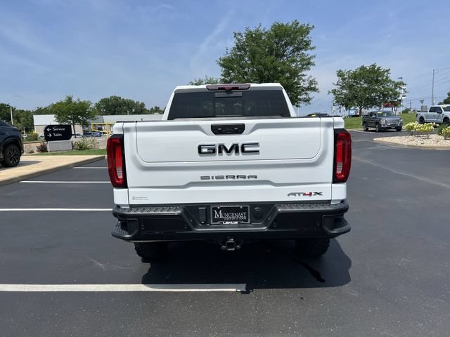 Used 2024 GMC Sierra 1500 AT4X AWD/4WD image 4
