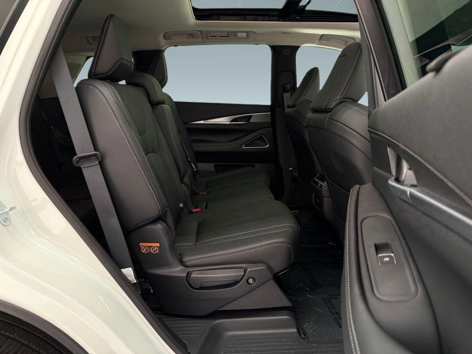 Used 2025 INFINITI QX60 Luxe FWD image 25