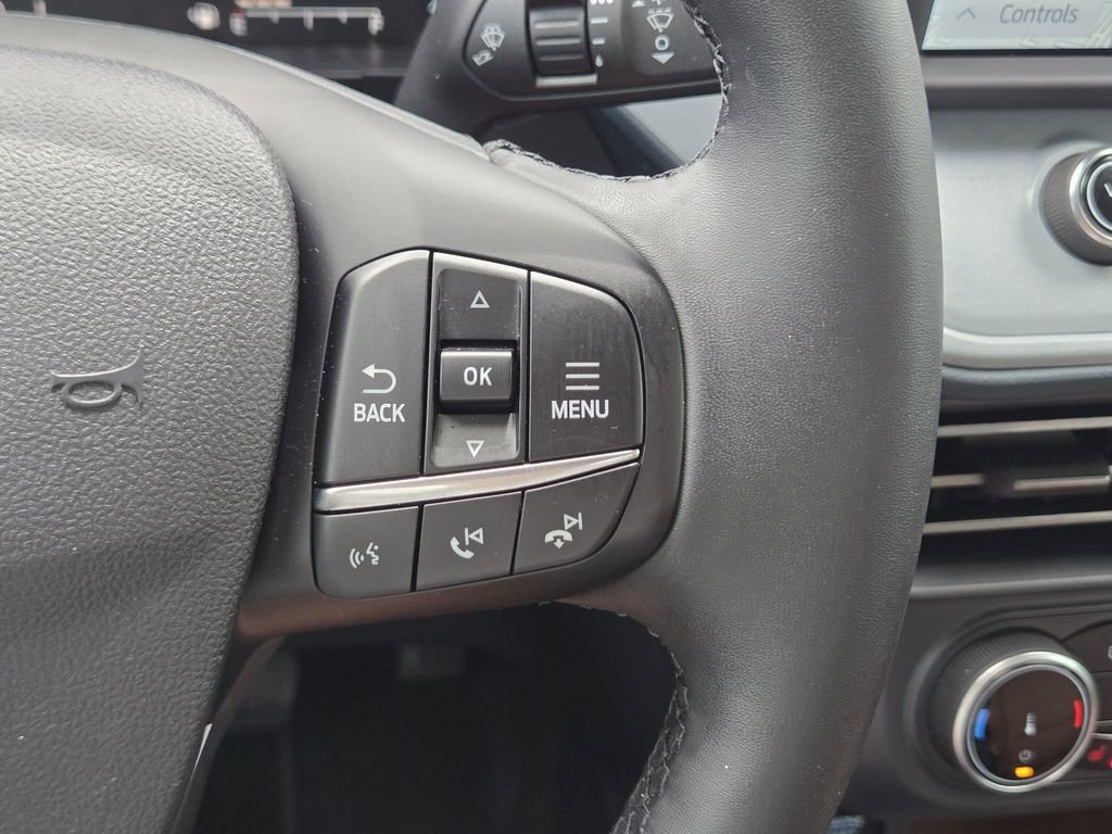 Used 2024 Ford Maverick Lariat w/ FX4 Off-Road Package AWD/4WD image 30