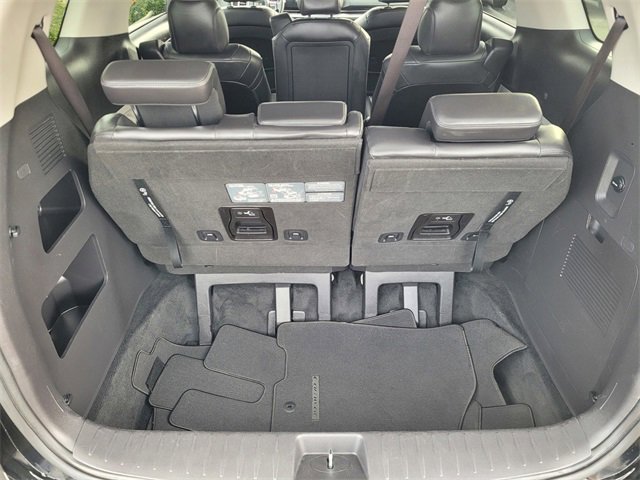 Used 2024 Kia Carnival LX image 7