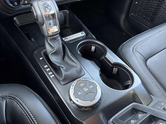 New 2025 Ford Bronco Outer Banks image 28