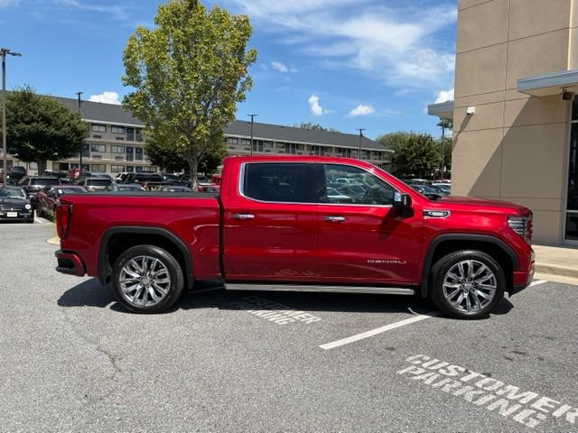 Used 2023 GMC Sierra 1500 Denali w/ Denali Reserve Package AWD/4WD image 9