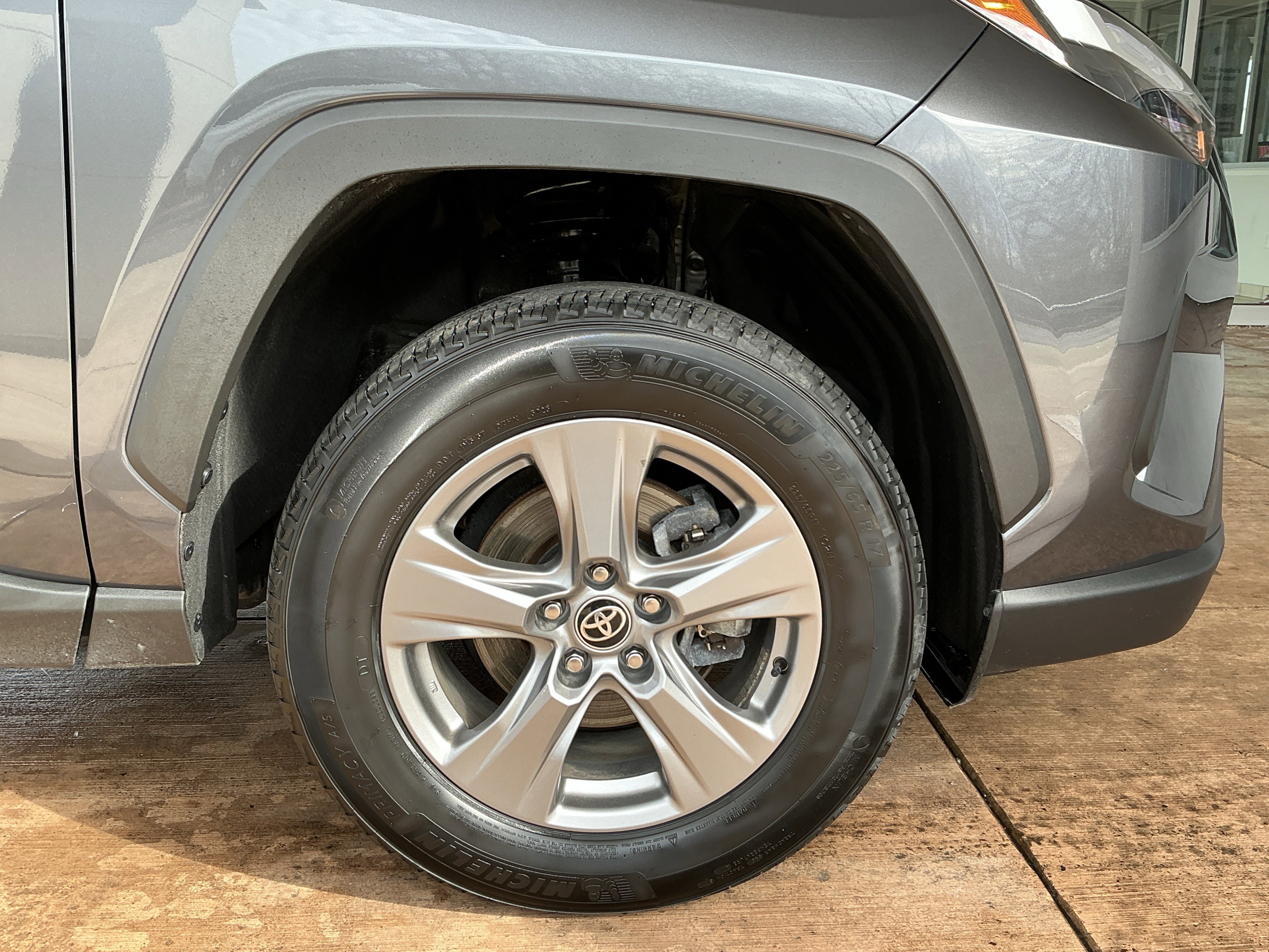 Certified 2023 Toyota RAV4 XLE image 28