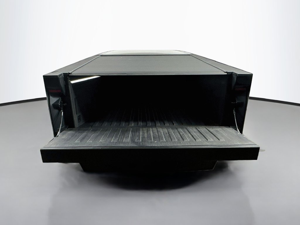 Used 2025 Tesla Cybertruck AWD Crew Cab image 33