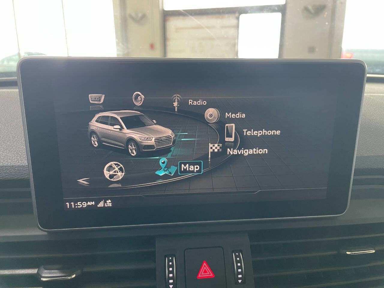 Used 2018 Audi SQ5 Premium Plus w/ Navigation Package image 36