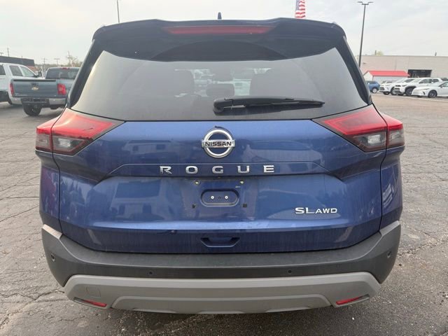 Used 2021 Nissan Rogue SL w/ Premium Package image 4