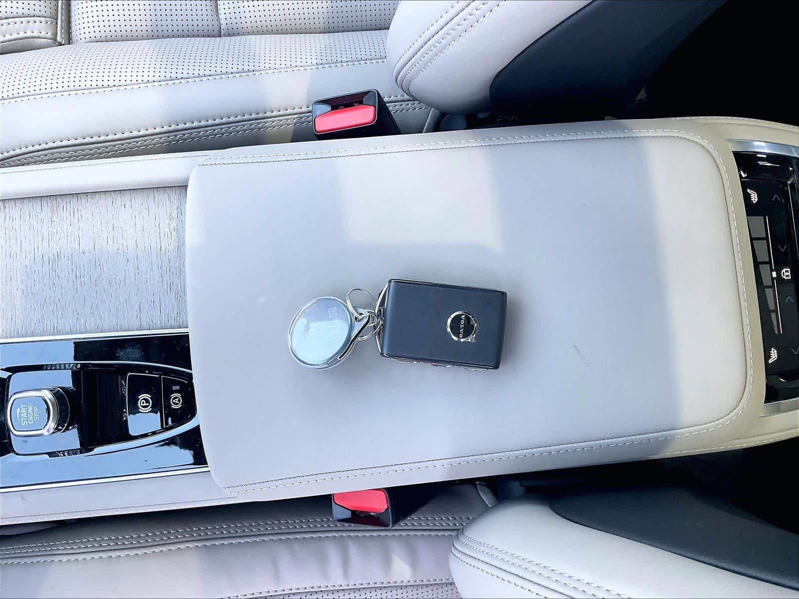 New 2026 Volvo XC90 B6 Ultra AWD/4WD image 35
