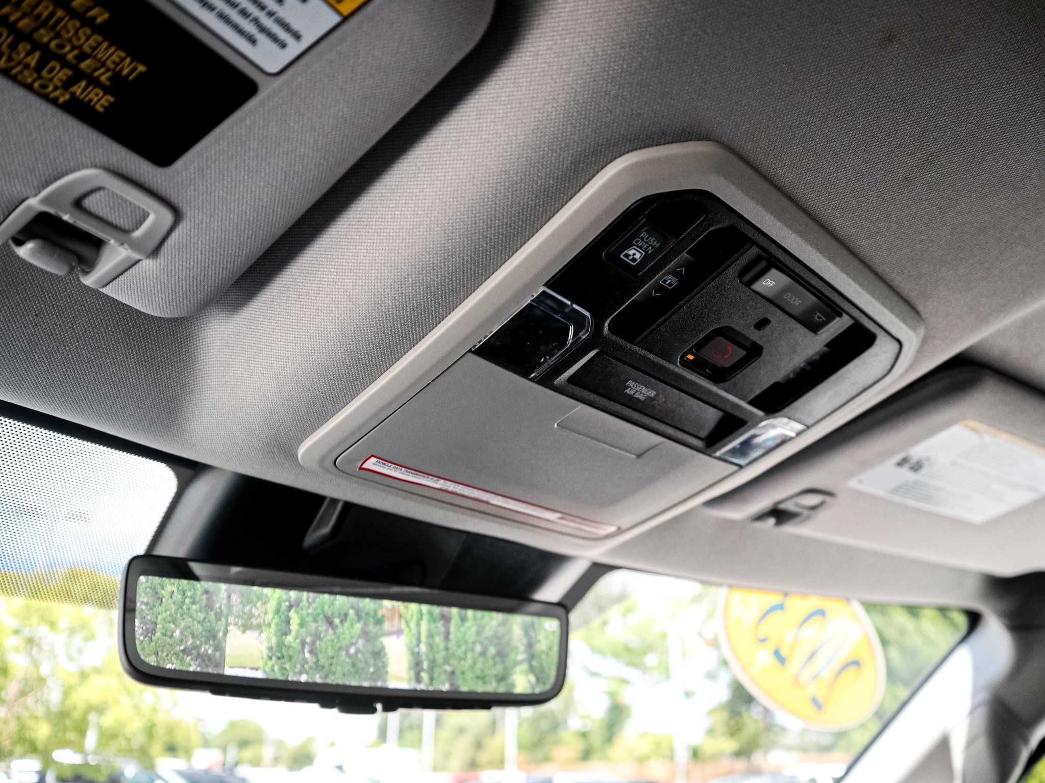 Used 2023 Toyota Tundra Limited AWD/4WD image 27