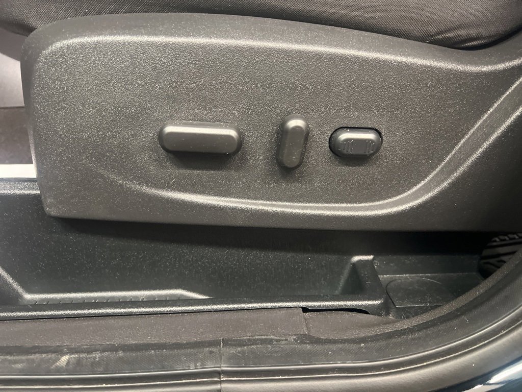 Used 2018 Ford Escape SE w/ SE Sync 3 Package image 18