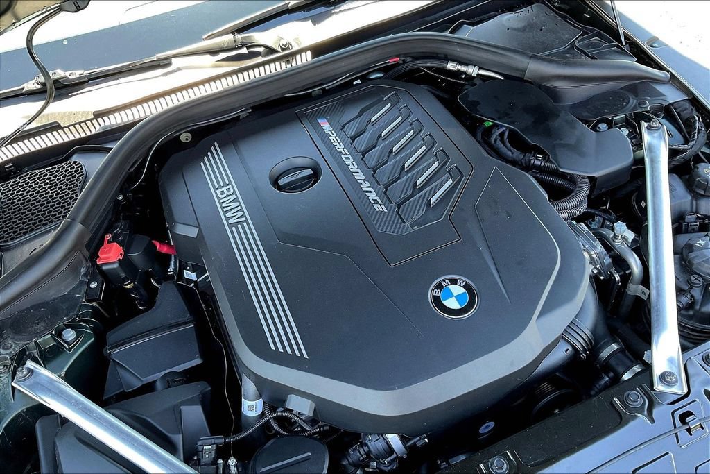 Used 2025 BMW Z4 M40i w/ Edition RWD image 27