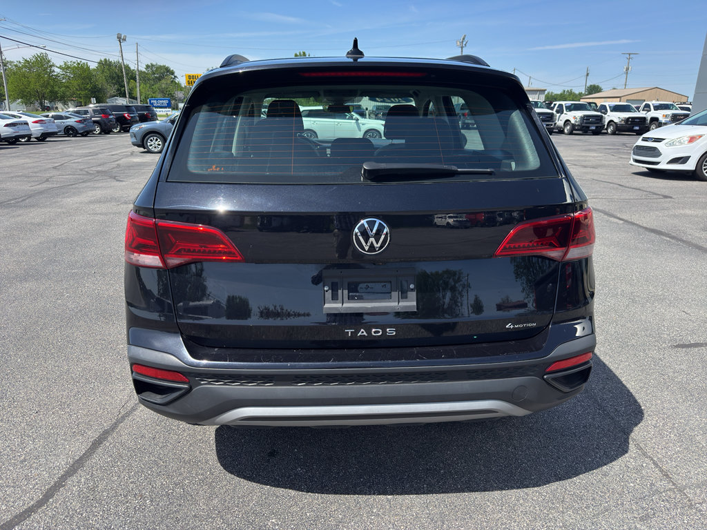 Used 2024 Volkswagen Taos S AWD/4WD image 8