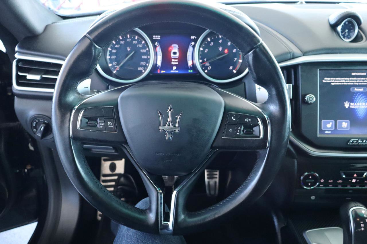 Used 2015 Maserati Ghibli S Q4 image 21