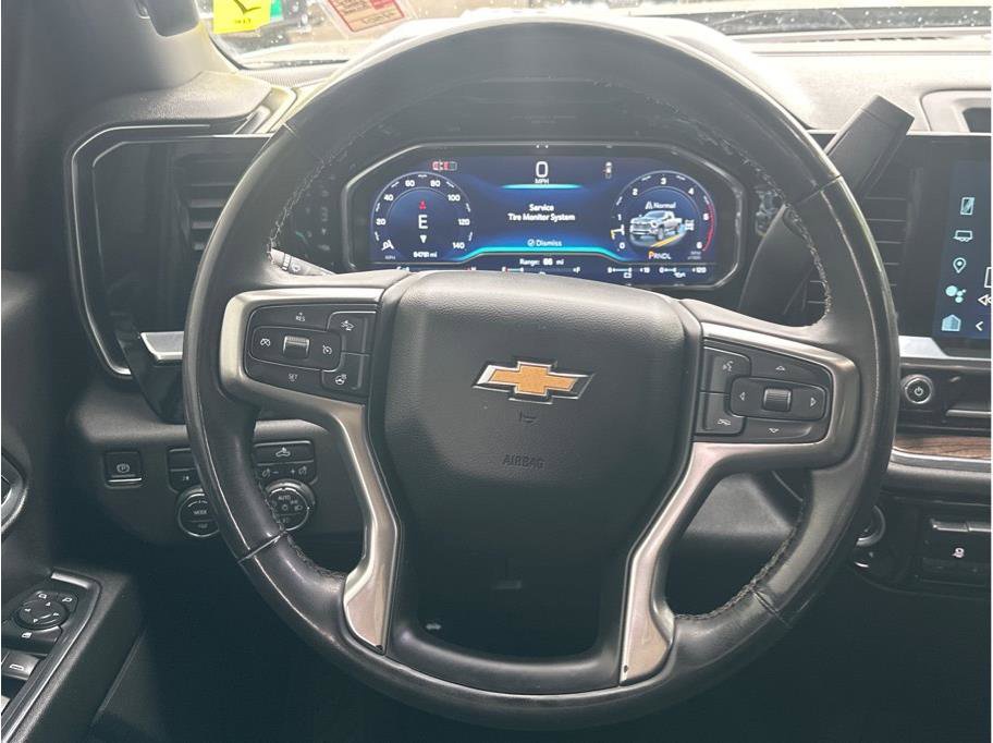 Used 2024 Chevrolet Silverado 2500 LT w/ Convenience Package AWD/4WD image 15