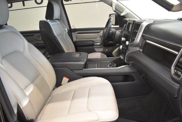 Used 2022 RAM 1500 Limited AWD/4WD image 19