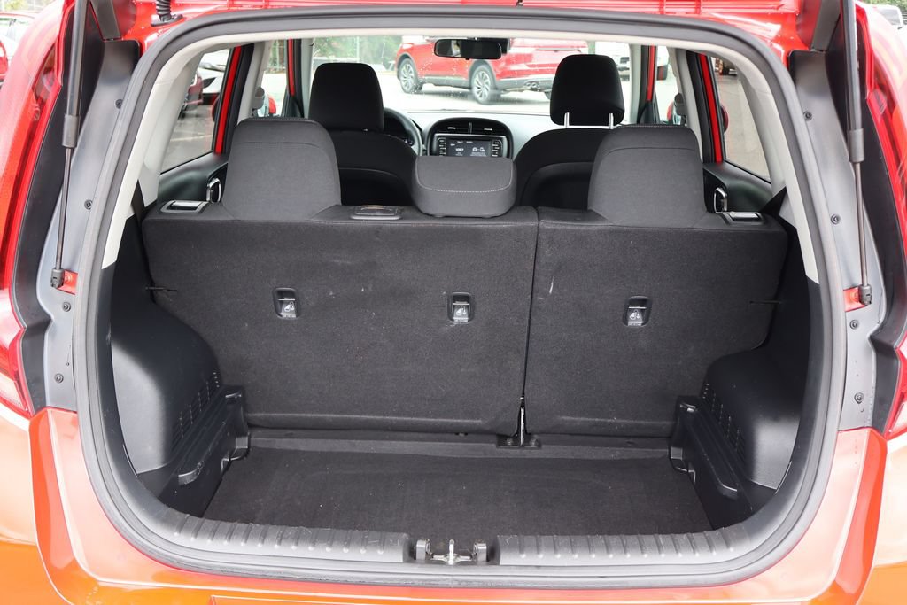 Used 2021 Kia Soul S FWD image 19