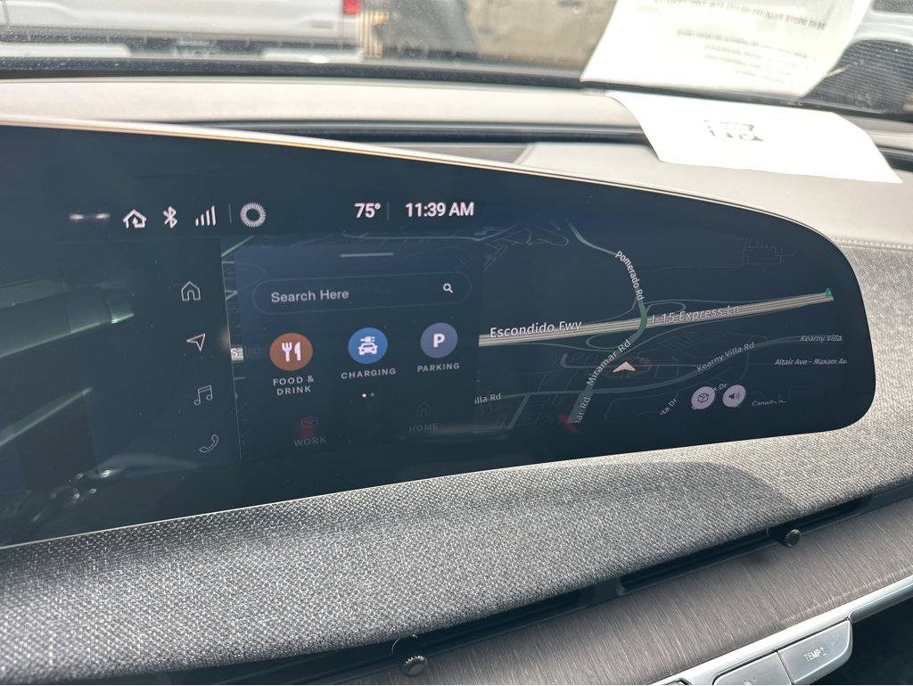 Used 2024 Lucid Air Pure RWD image 5