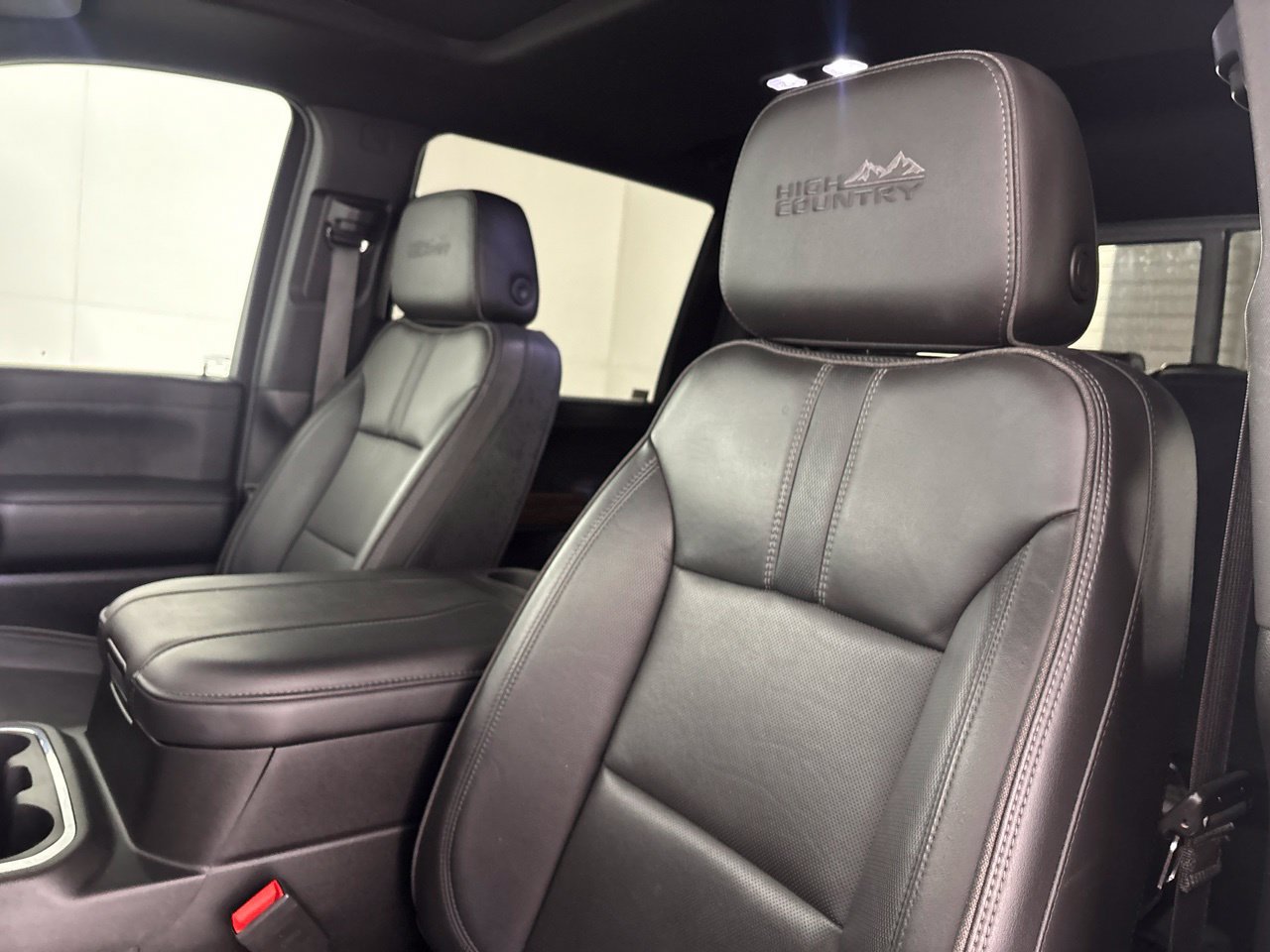 Used 2023 Chevrolet Silverado 2500 High Country w/ Z71 Off-Road Package AWD/4WD image 10