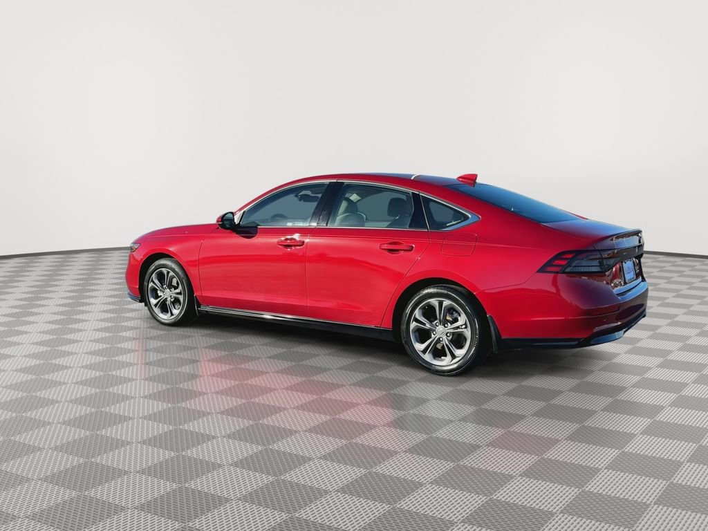 Used 2024 Honda Accord EX-L image 6