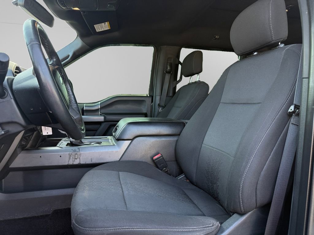 Used 2018 Ford F150 XLT w/ Equipment Group 302A Luxury AWD/4WD image 9