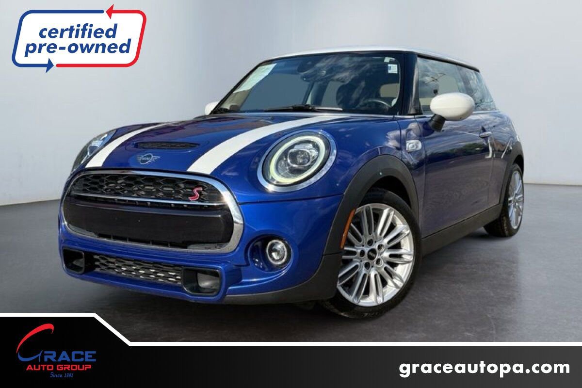 Used 2021 MINI Cooper S w/ Premium Package image 1