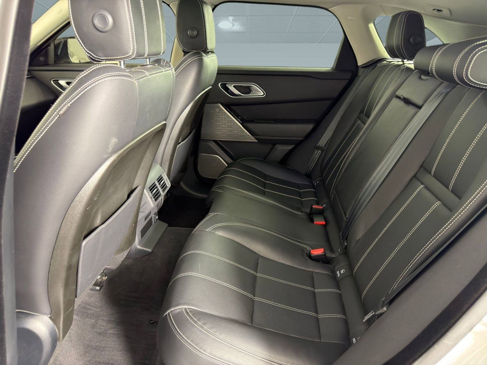 Used 2020 Land Rover Range Rover Velar S image 13